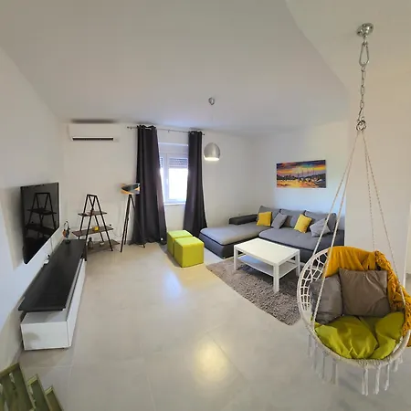 Sunrise, Coastal Istra, Pula Duga Uvala Apartment