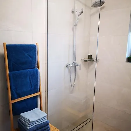 Sunrise, Coastal Istra, Pula Duga Uvala Appartement *
