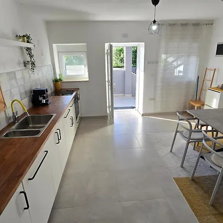 Sunrise, Coastal Istra, Pula Duga Uvala Appartement Pavicini